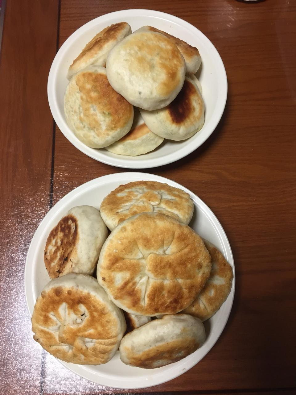 烫面洋葱香菇牛肉馅饼