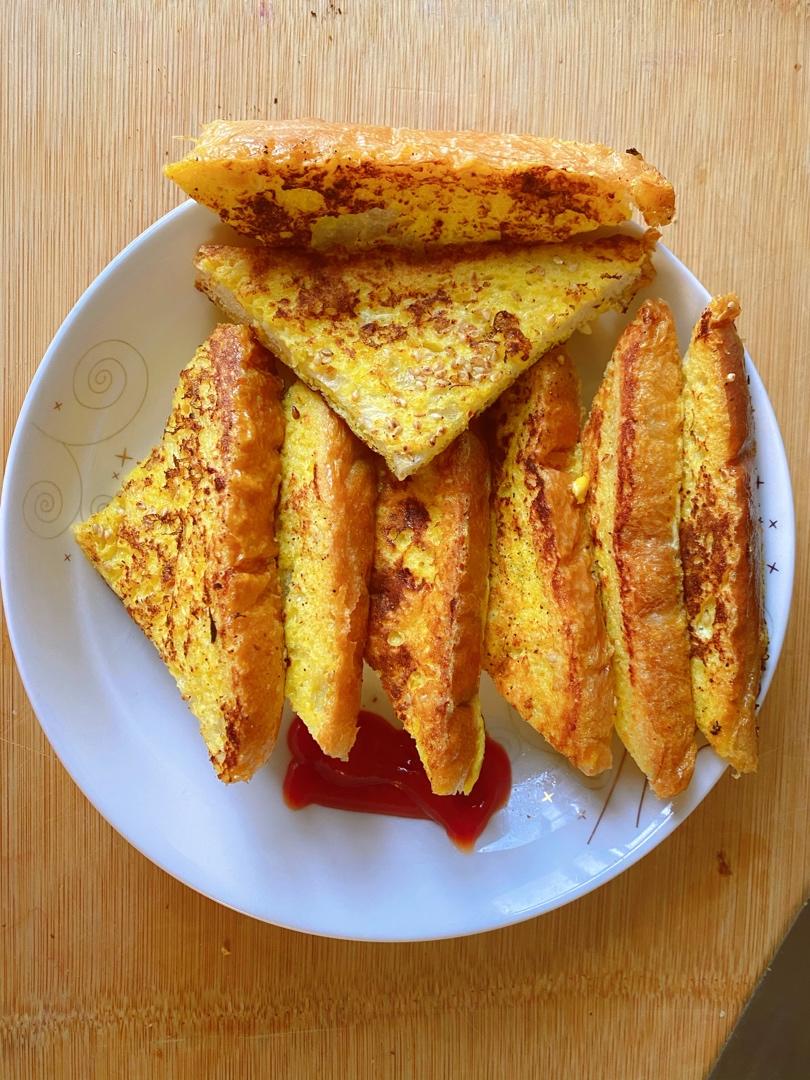 鸡蛋香煎面包片