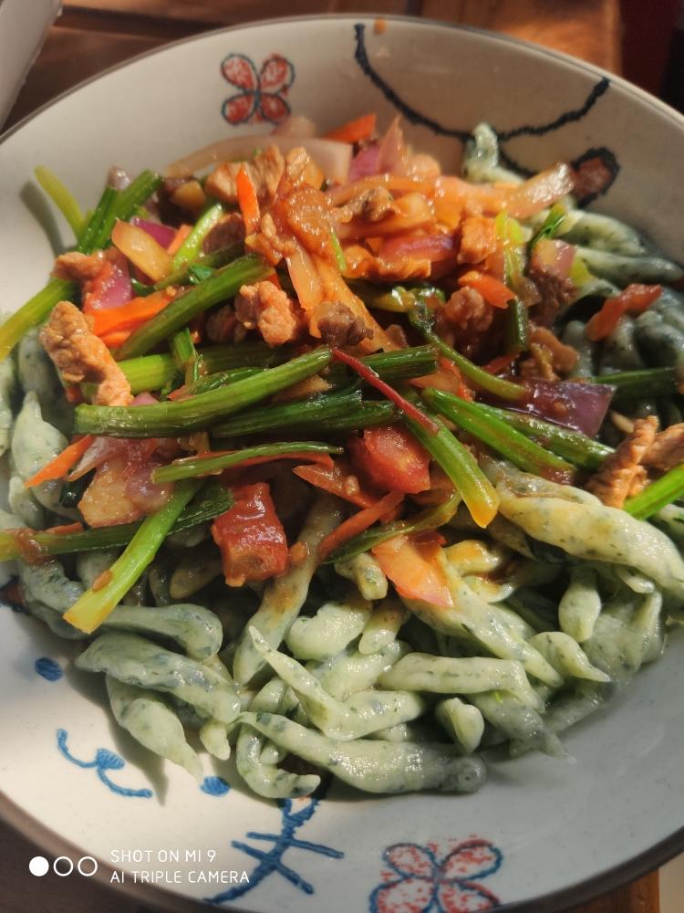 超级简单的菠菜面疙瘩