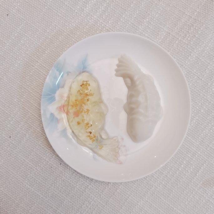 年夜饭桌上最惊艳的压轴甜点：桂花枸杞琉璃鱼