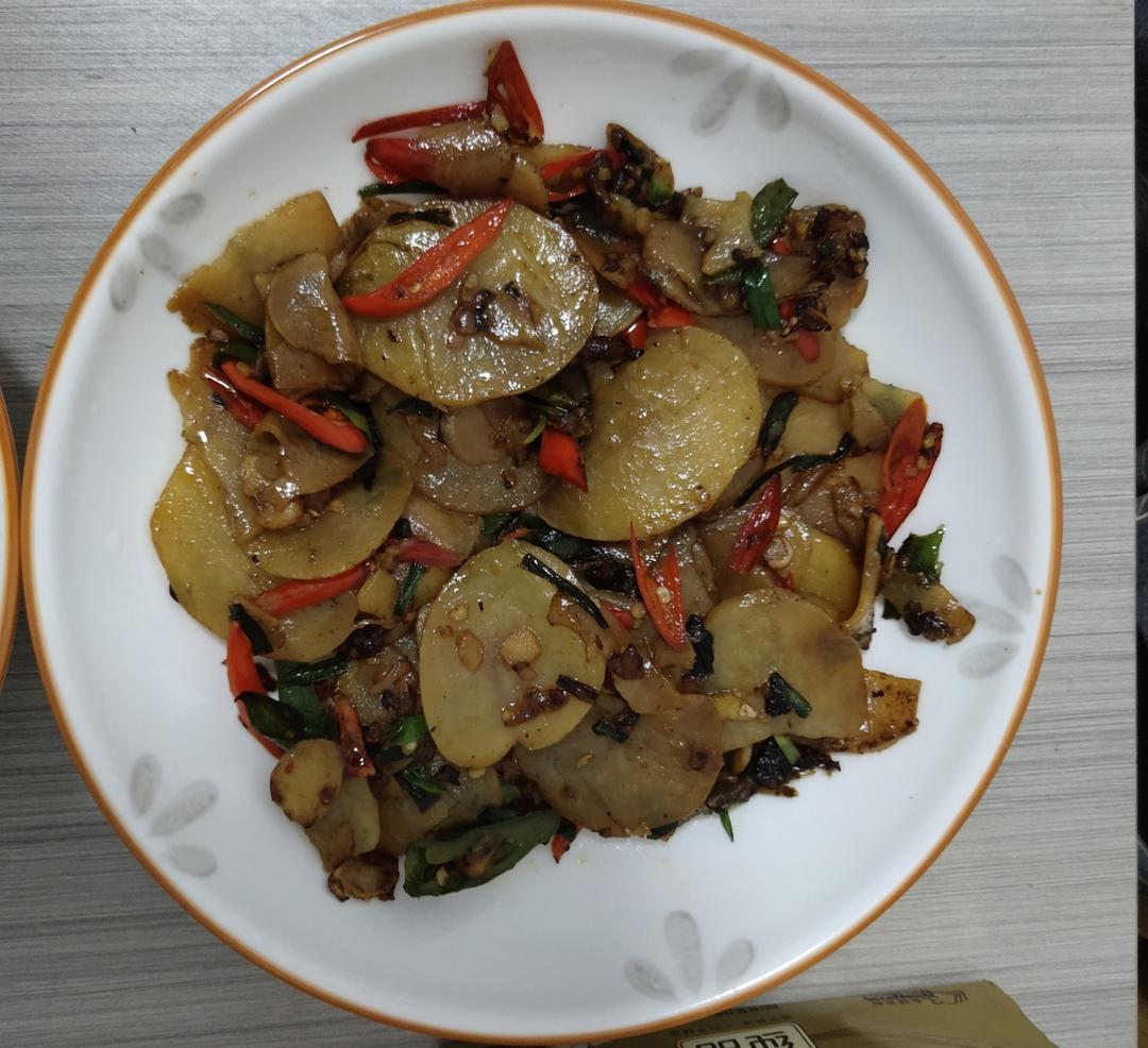 比肉都好吃的青椒炒土豆片😋简单又美味❗️