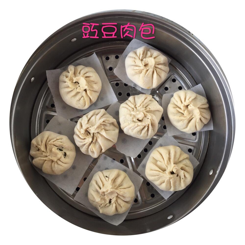 直接发酵法的白胖包子