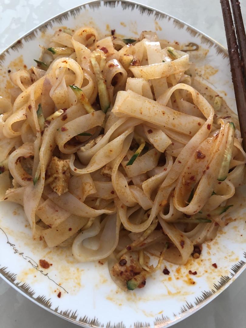 凉皮-家庭自制（告诉你自己做更劲道的秘诀）