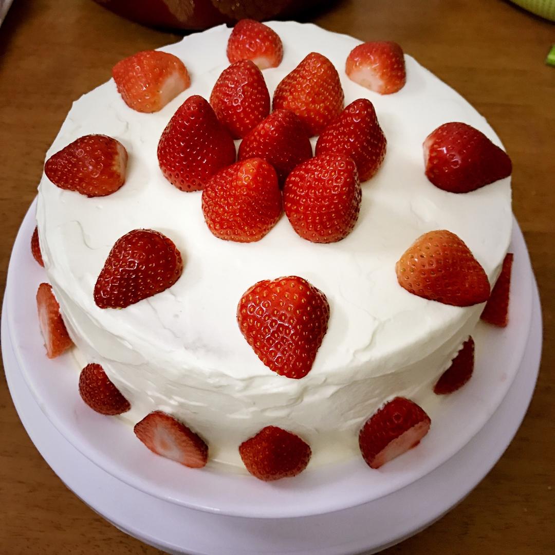 《Tinrry+》草莓奶油蛋糕（8寸配方）
