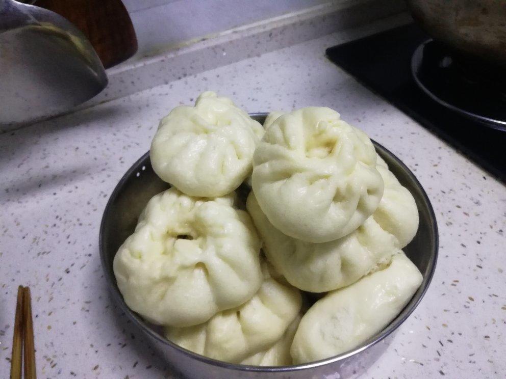 新手做馒头也能100%成功——附上非常详细的视频步骤（一次发酵法）