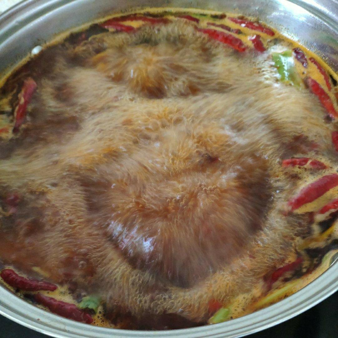 自制麻辣重庆火锅