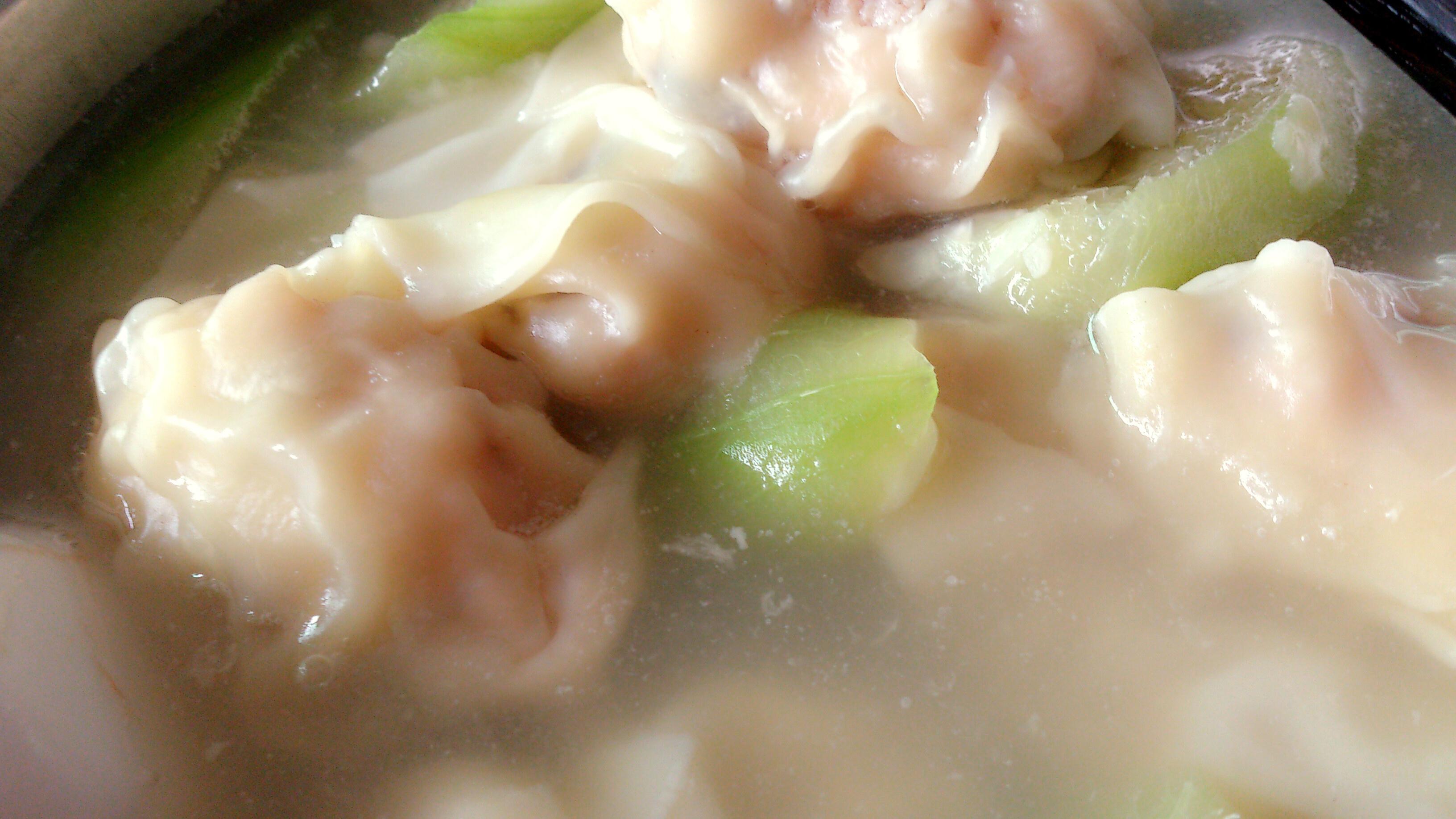 丝瓜饺子汤的做法