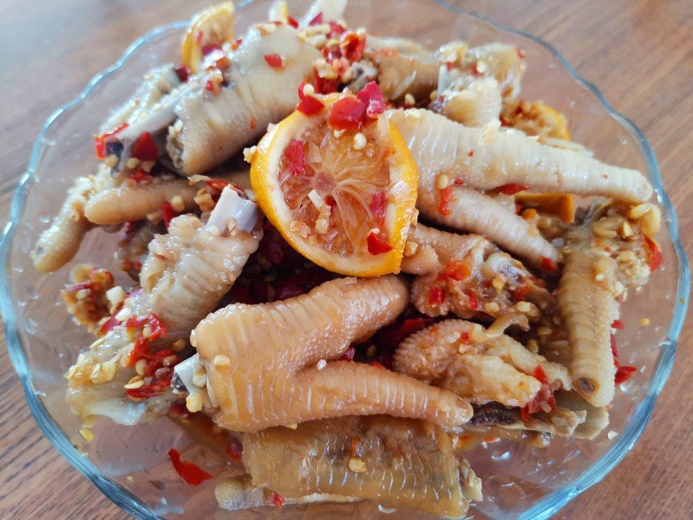 绝对不会后悔的酸辣鸡爪