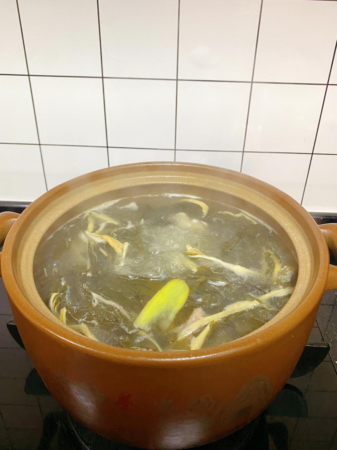 广东老火汤⑦‖秋季润肺止咳老火汤～菜干无花果南北杏煲猪骨