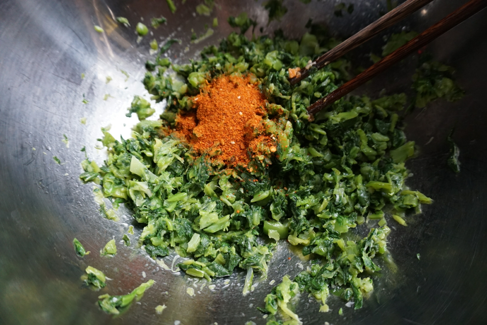 芥菜胡萝卜鲜肉饺子的做法 步骤15