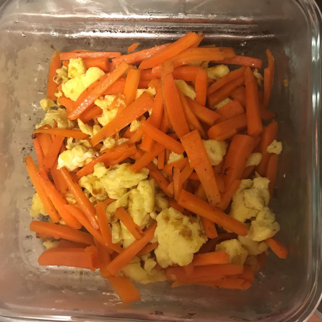 胡萝卜炒鸡蛋