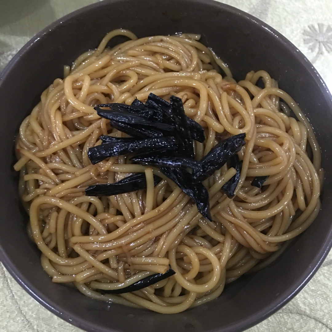 葱油拌面Spring Onion Noodles