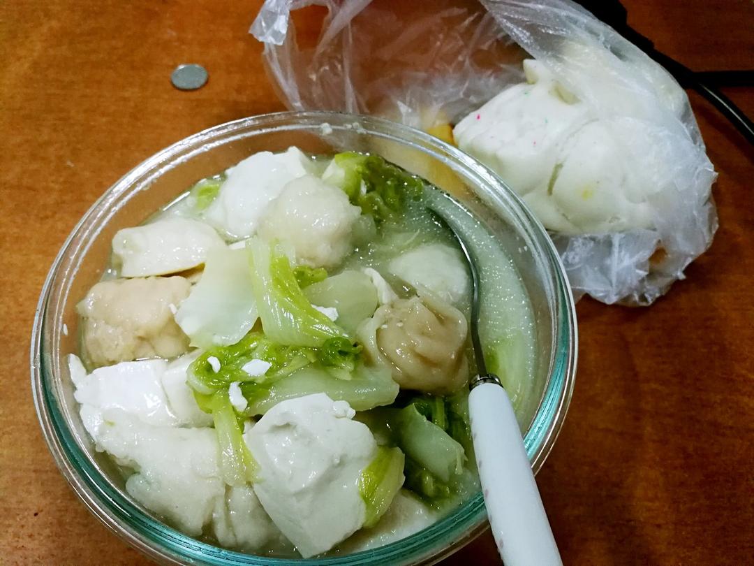 冬季家常菜：白菜炖豆腐