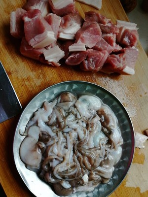八爪鱼红烧肉 美味 营养 健康 增强免疫力的做法步骤图 顿顿思宇爱吃鱼丶 下厨房