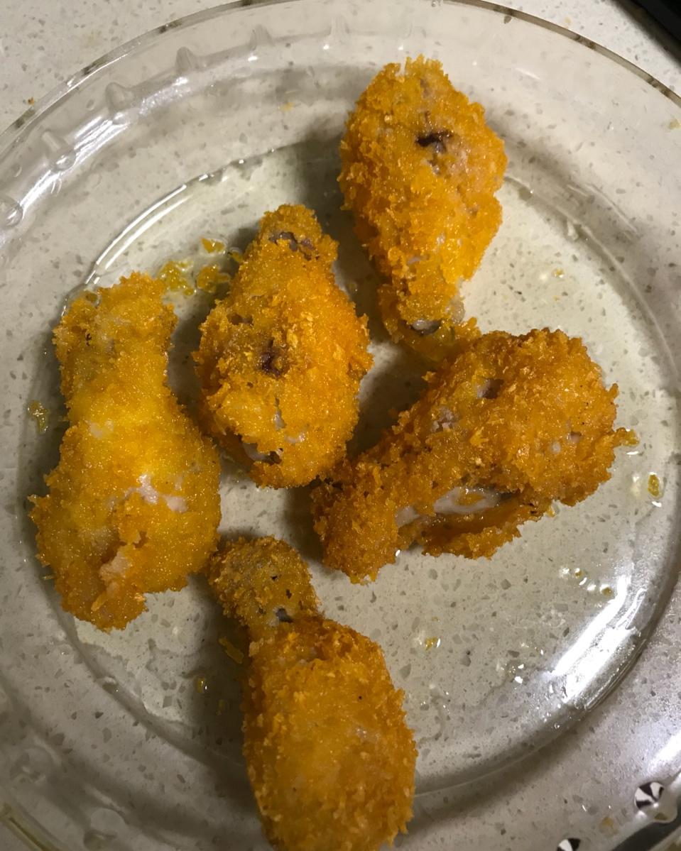 面包糠炸鸡翅