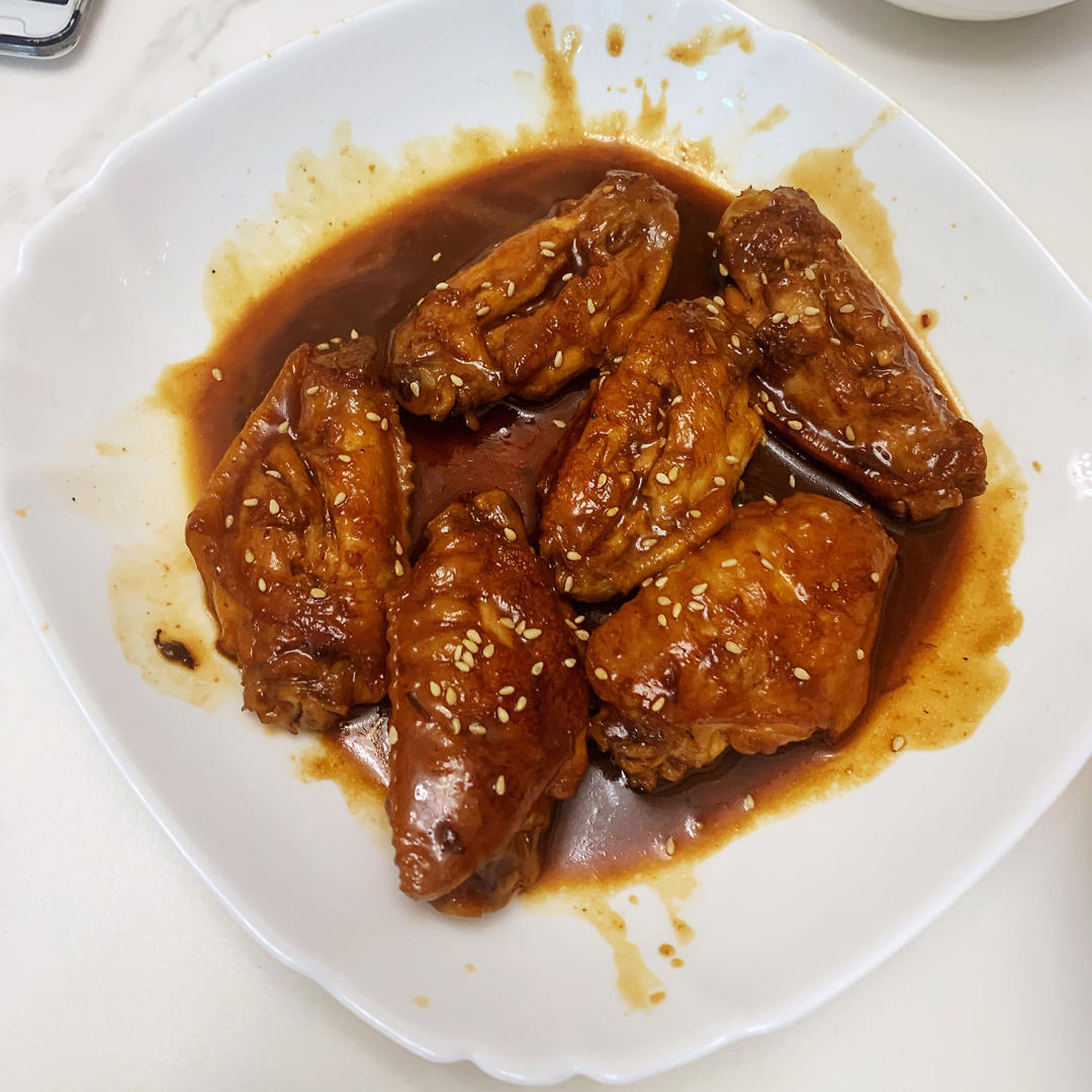 外婆教我的红烧鸡翅·连汤汁都狠好吃！！！