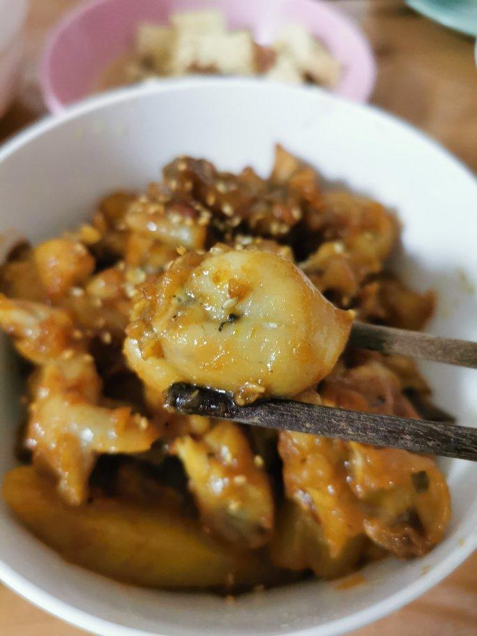 干锅牛蛙