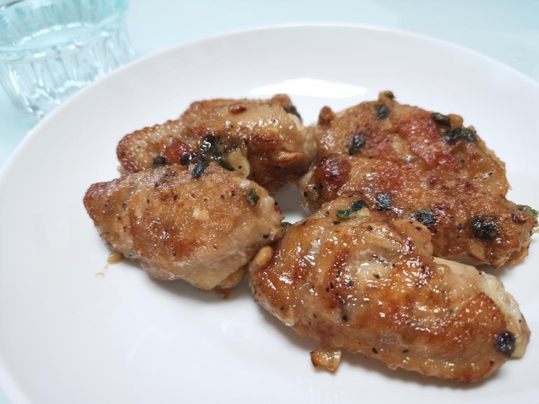 蒜香炸鸡翅