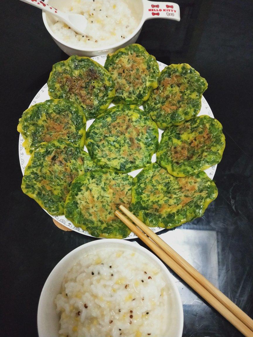 懒人韭菜馅饼，切一切，拌一拌，煎一煎就做好了