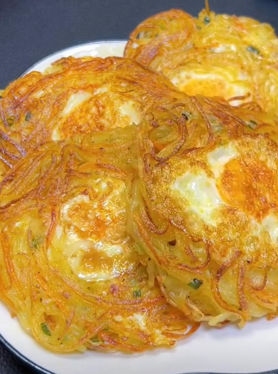 土豆胡萝卜丝鸡蛋饼|10分钟快手营养早餐