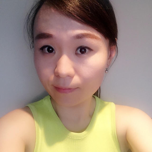 黄宝丽爱吃虾饺