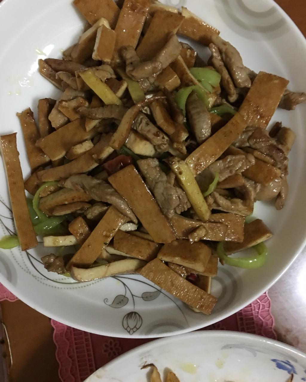 青椒肉丝炒香干