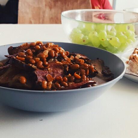 湘西黄豆焖腊肉的做法