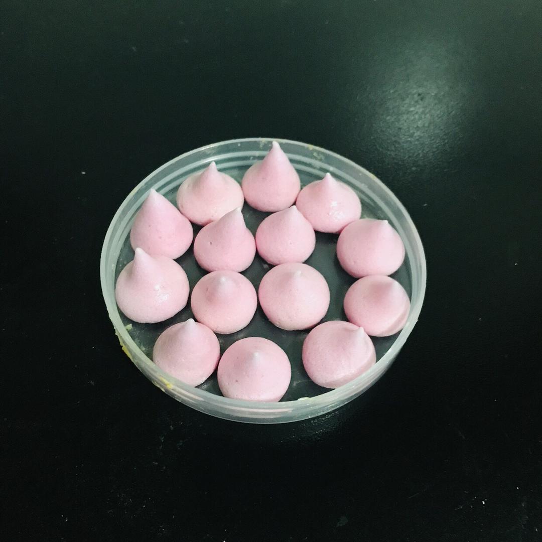 迷人的火龙果溶豆酸奶溶豆宝宝辅食