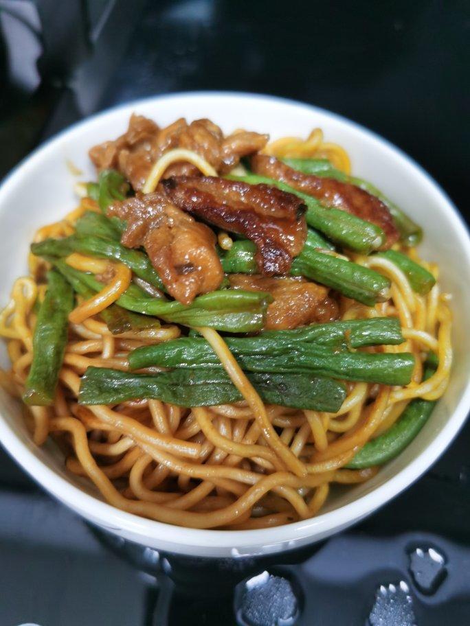 豆角焖面