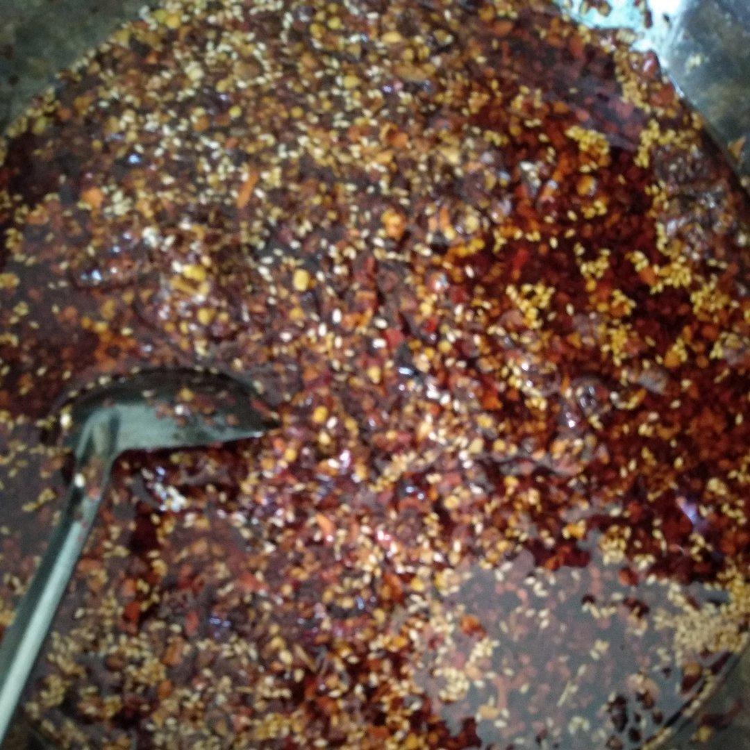 红红辣椒油