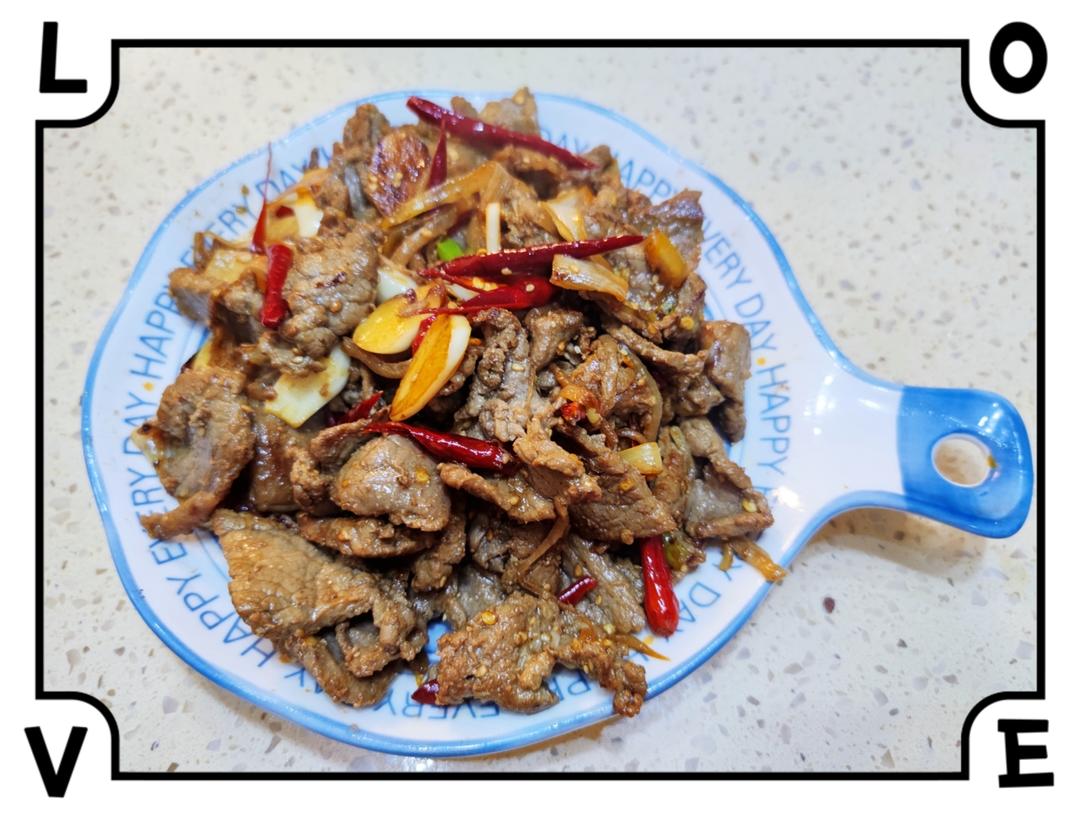 小炒牛肉（肉嫩味香）
