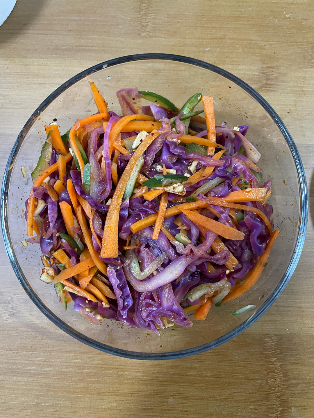 胡萝卜黄瓜紫包菜凉拌菜