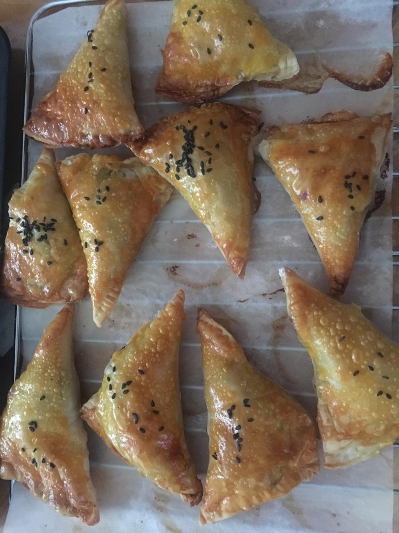 万能的手抓饼系列～芒果派