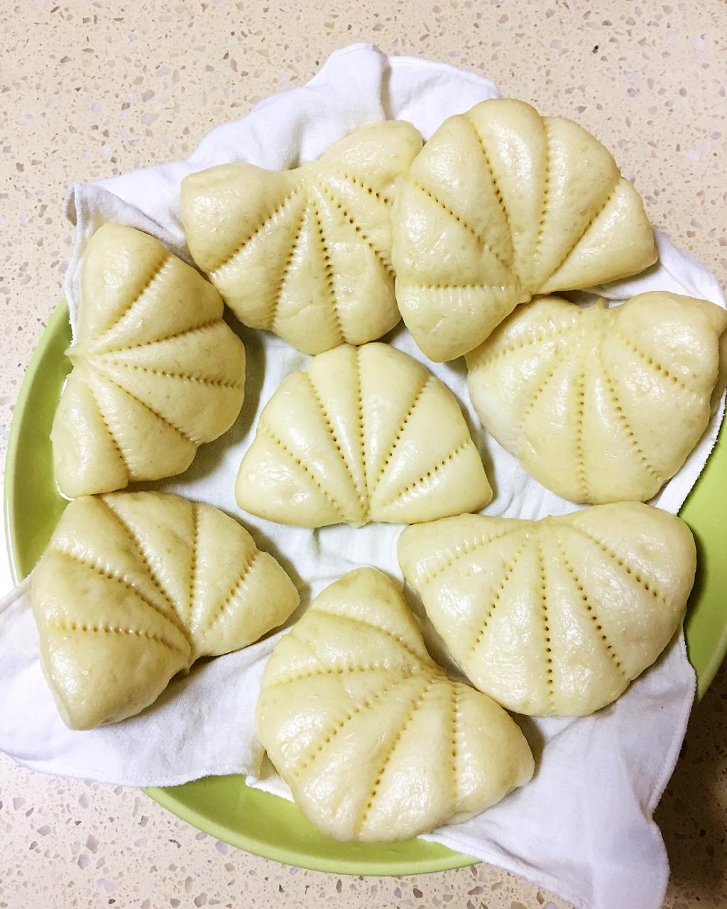 吃货也要美美哒做的荷叶饼