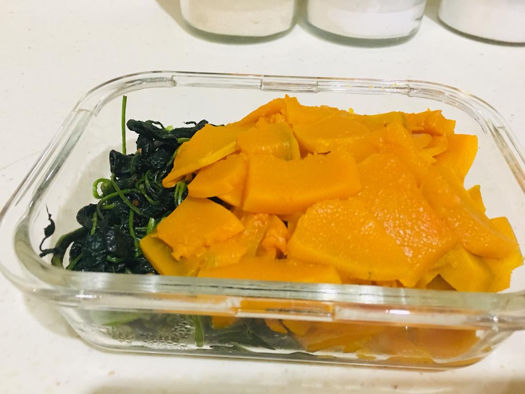 减肥一人食～第4日蒸南瓜➕呛炒红薯菜的做法