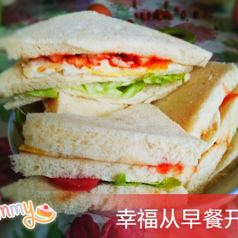 熏火腿鸡蛋三明治