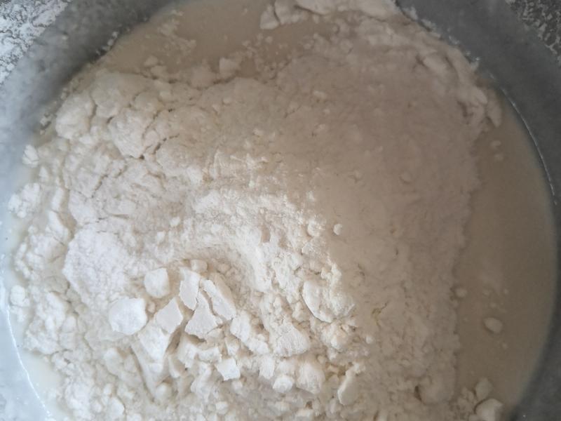 纯奶手撕吐司的做法 步骤1