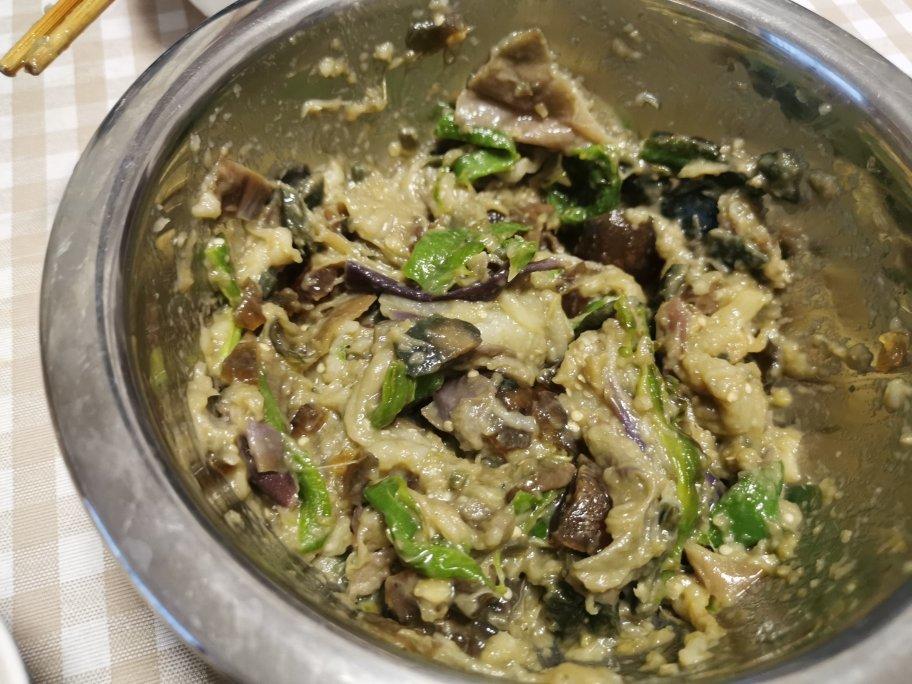 其貌不扬但人人称奇的湖南家常菜【辣椒擂皮蛋】