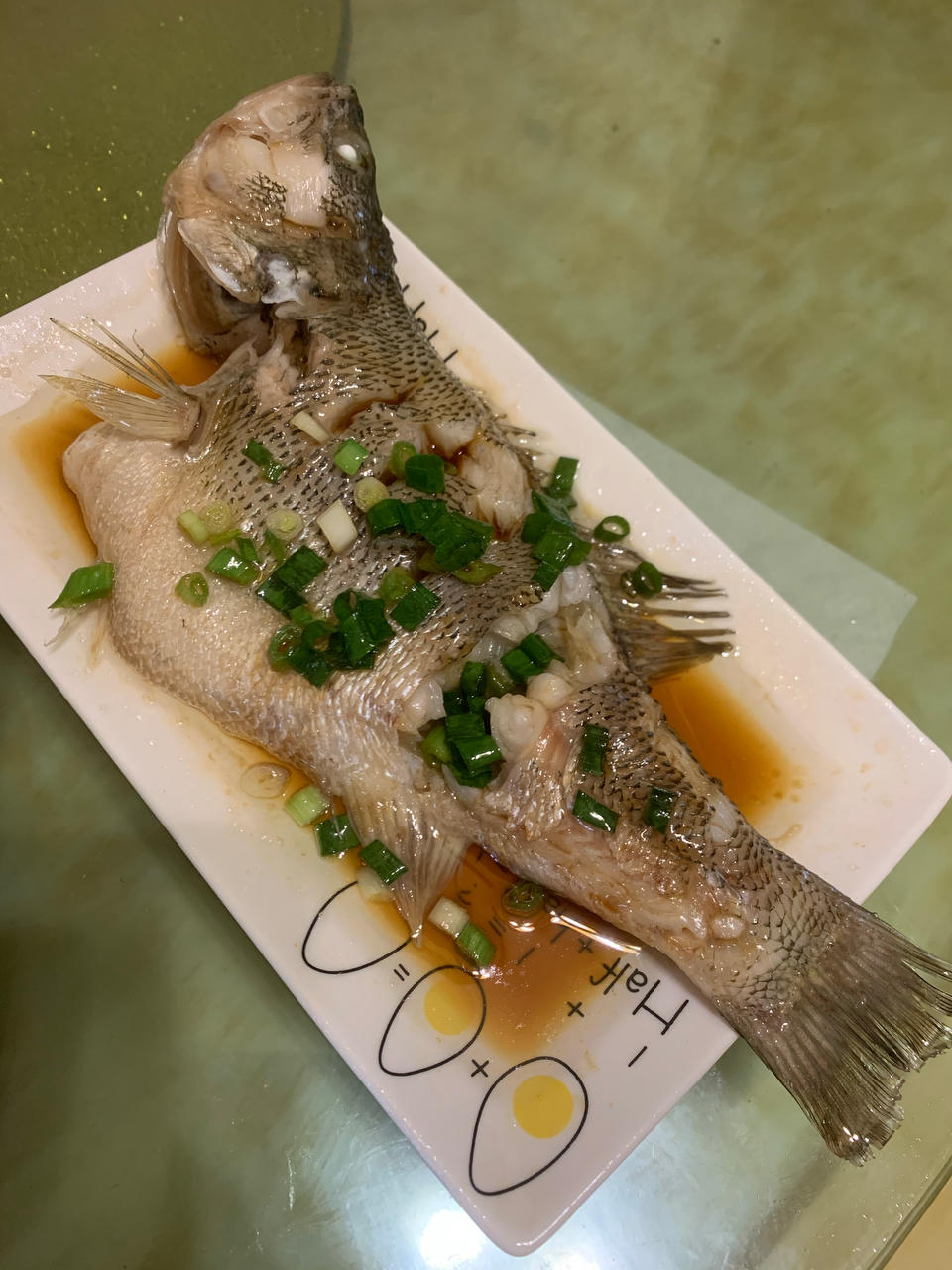 葱油鲈鱼