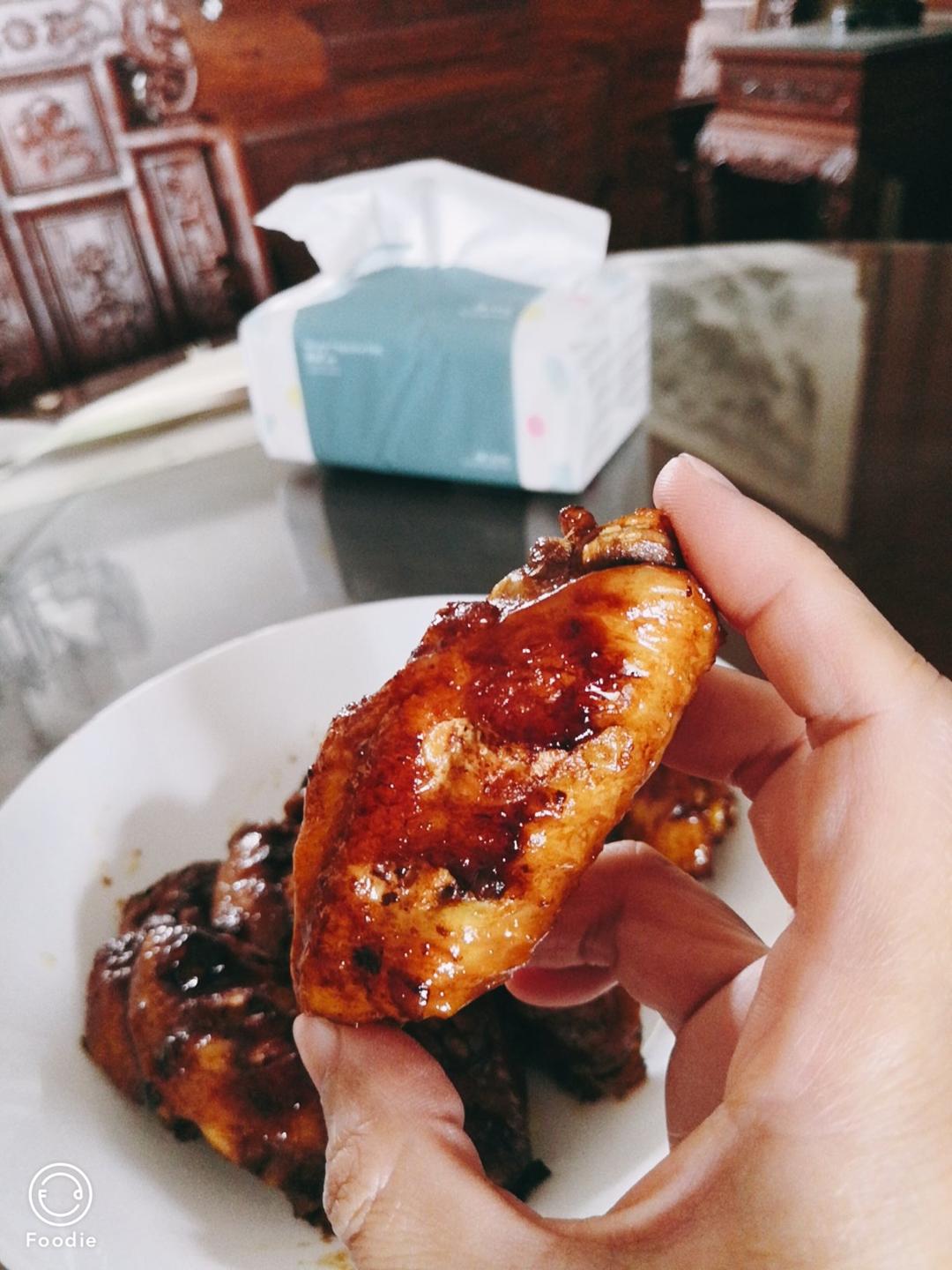 不要再可乐鸡翅了，求求你试试蒜香鸡翅吧，香味捅破天花板！