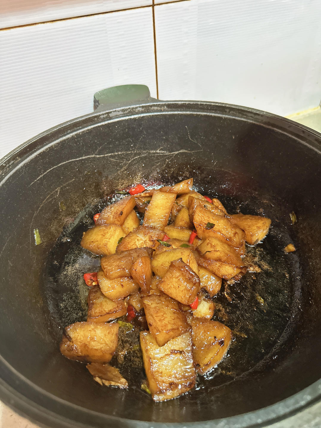 红烧冬瓜最完美做法，不加一滴水，瞬间秒杀红烧肉