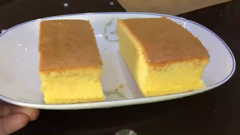 【视频食谱】Duang！古早蛋糕