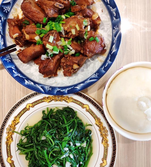 🐷姥姥的味道东北硬菜炖排骨🐷