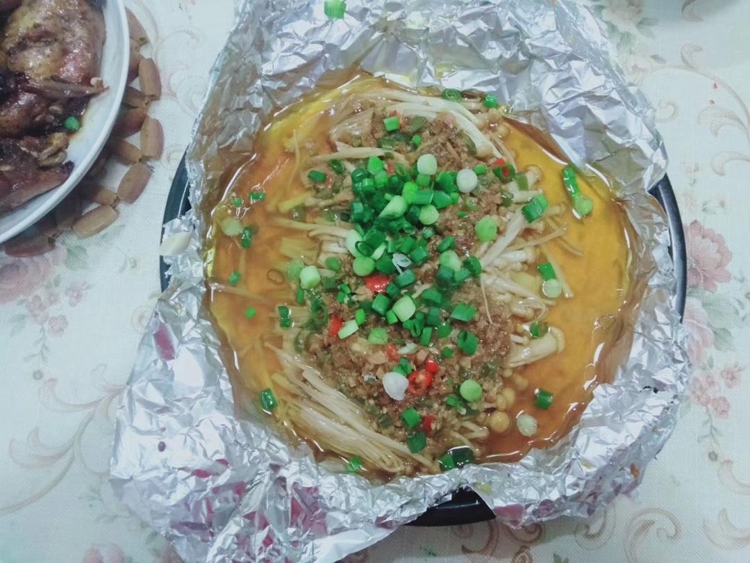 锡纸金针菇