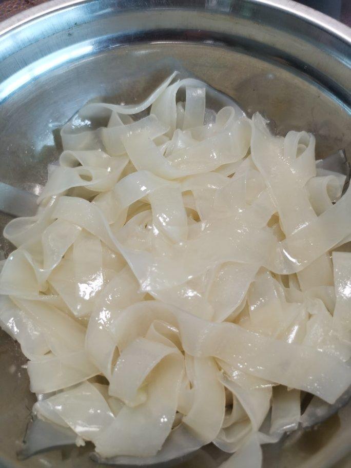 凉皮-家庭自制（告诉你自己做更劲道的秘诀）