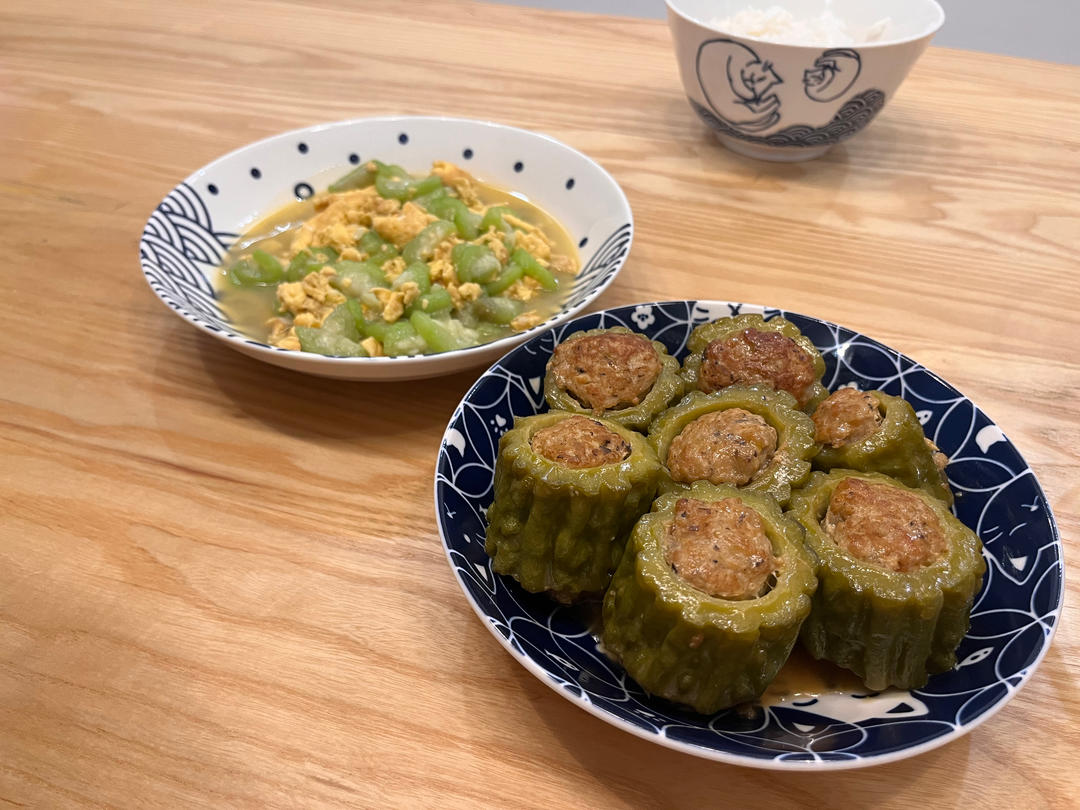 夏天消暑-苦瓜酿肉