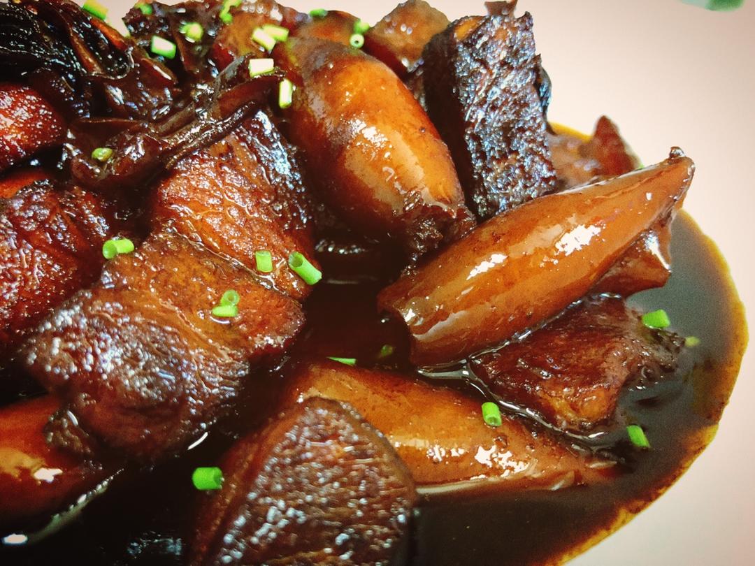 籽乌红烧肉