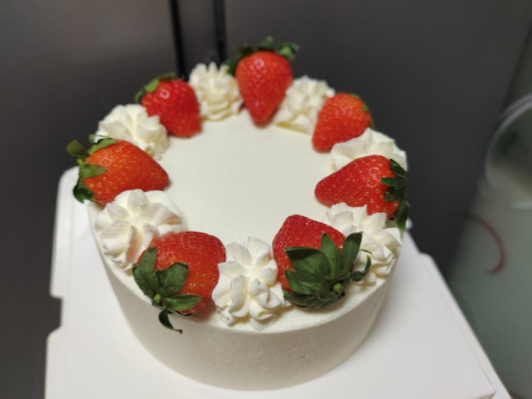 《Tinrry+》草莓奶油蛋糕（8寸配方）