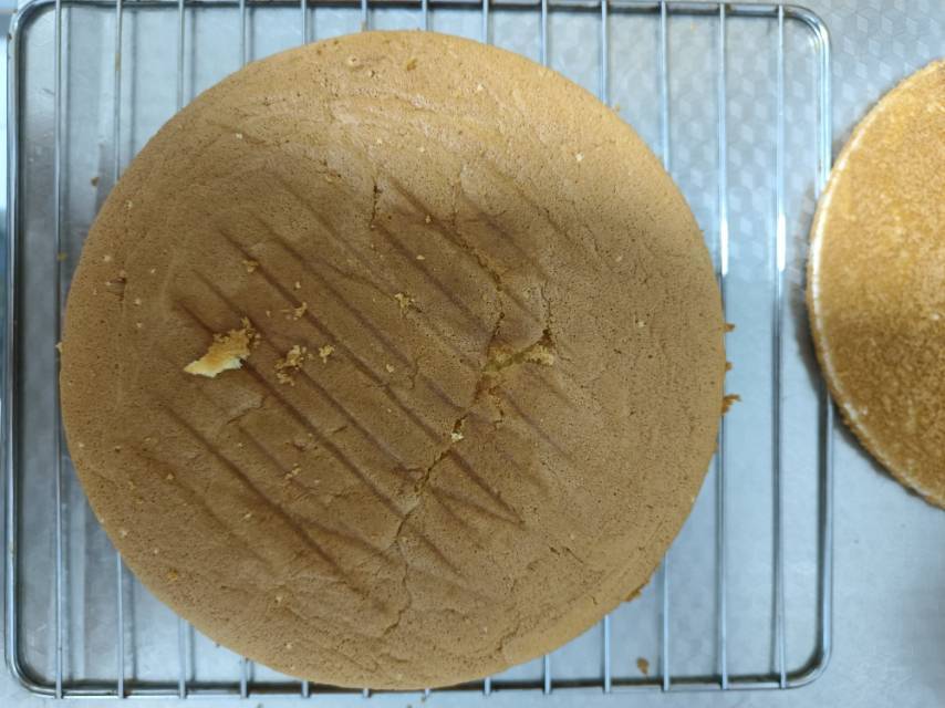 戚风蛋糕  （六寸）