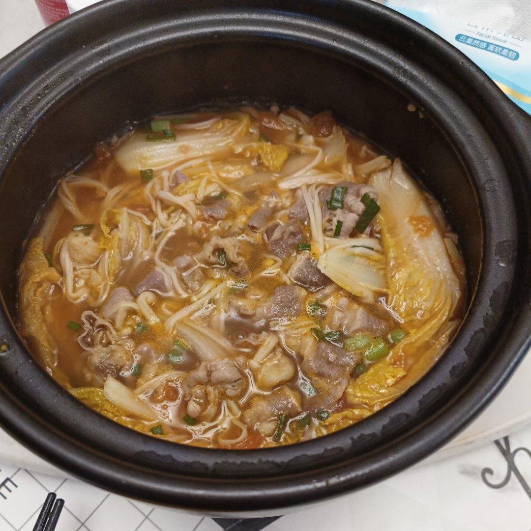 金针菇番茄肥牛卷